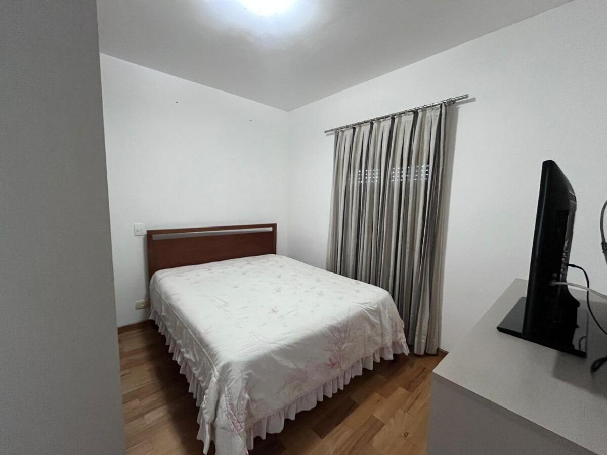 Apartamento Lindo Apto Com Varanda, Vista Maravilhosa E Lareira Campos do Jordão